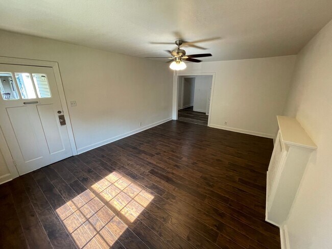 Foto del edificio - 1013 S 25th St