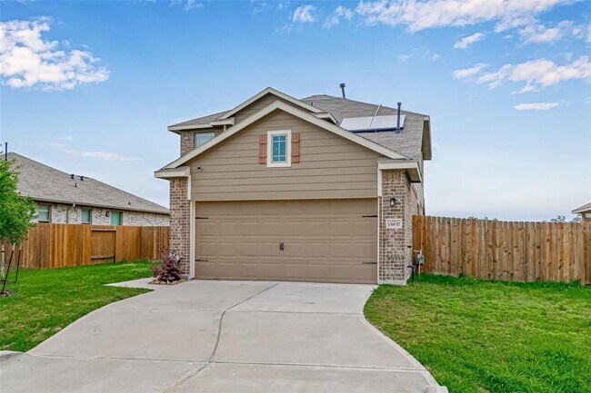 Building Photo - 15837 Roberto Clemente Ct