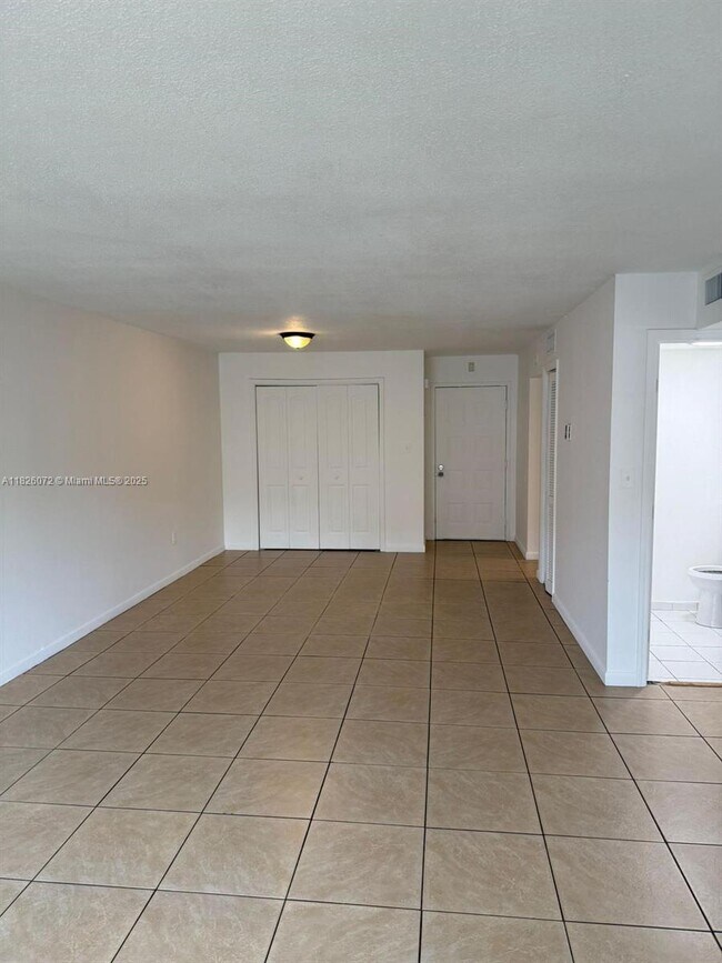 Building Photo - 6980 NW 186th St