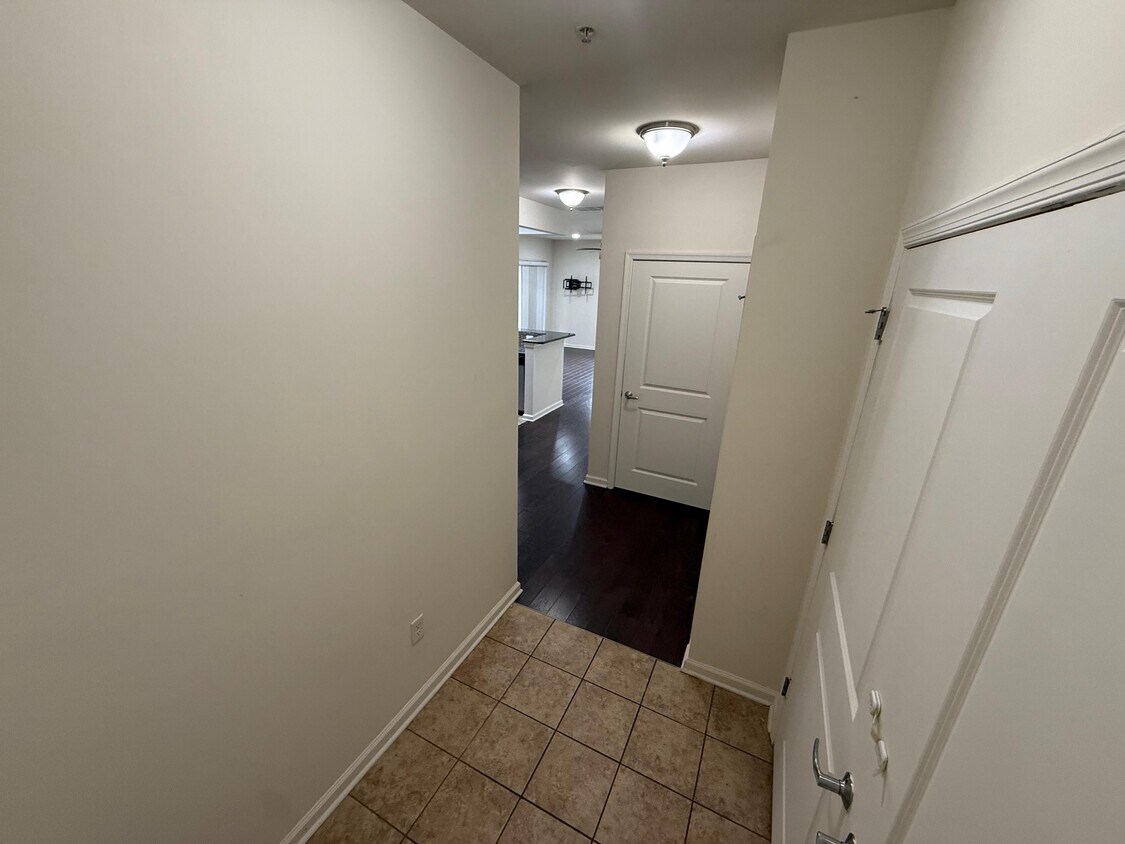 Foto principal - 518 E Celebration Way
