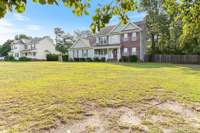 Building Photo - 48 Old Field Loop