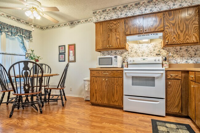 Building Photo - 16 Dulzura Ln