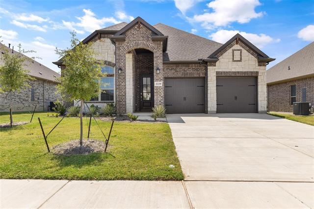 Foto principal - 2229 Windy Hl Ln