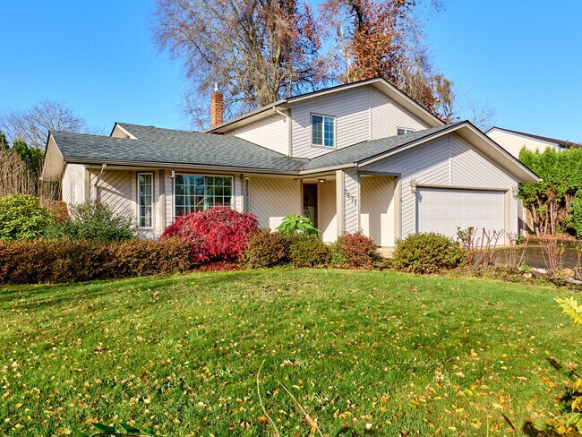 Foto del edificio - 3677 Silverstone Dr NE