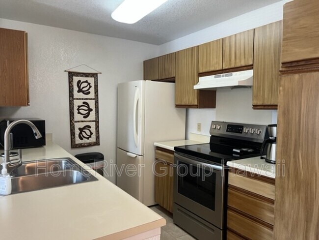 Building Photo - 68-3883-3883 Lua Kula St