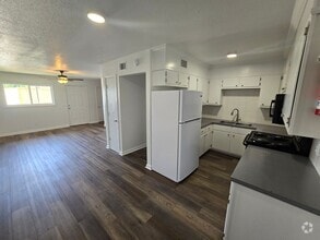 Building Photo - 3221 Air Base Rd