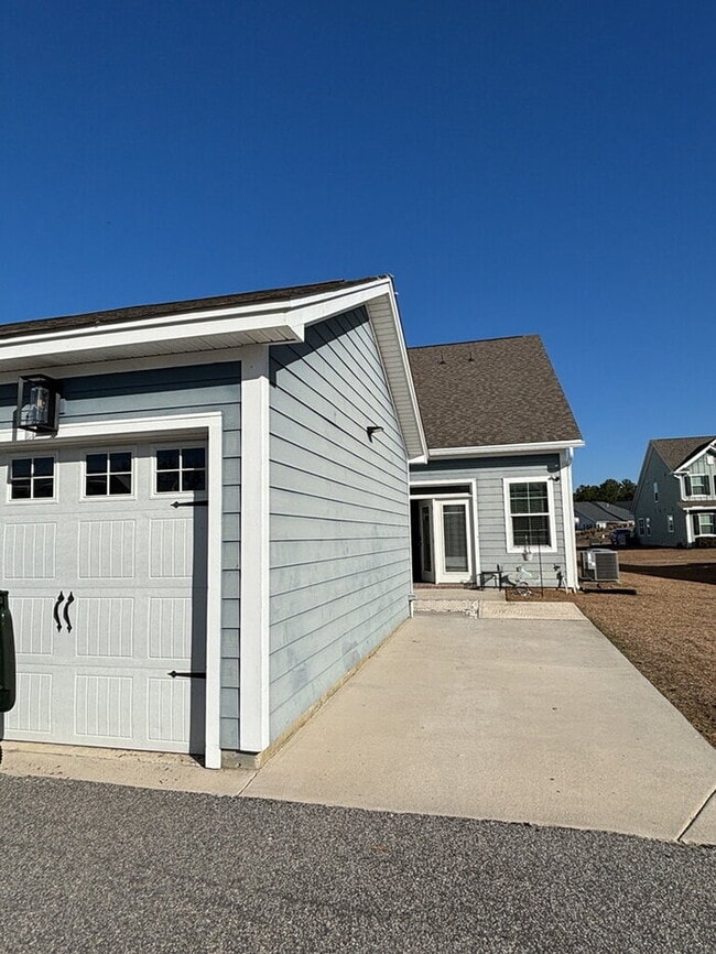 Building Photo - 608 Ravensridge Ln