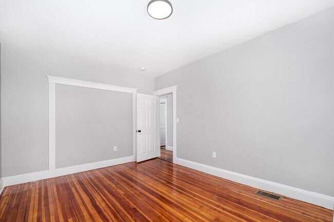 Foto del edificio - 290 Summit Ave