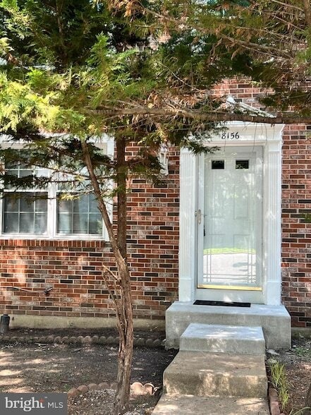 Building Photo - 8156 Dark Den Cir