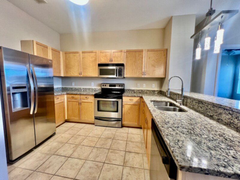 Foto principal - 870 Mayson Turner Rd NW