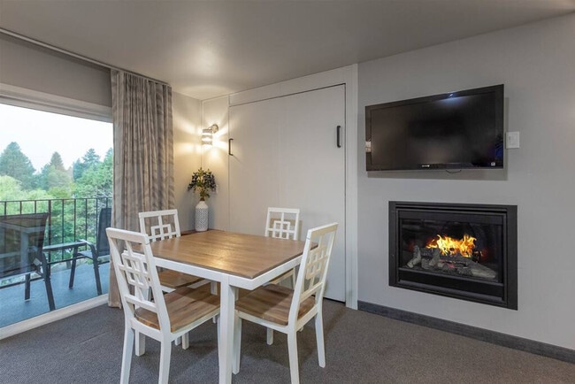 Building Photo - 6103 NW Harriman St