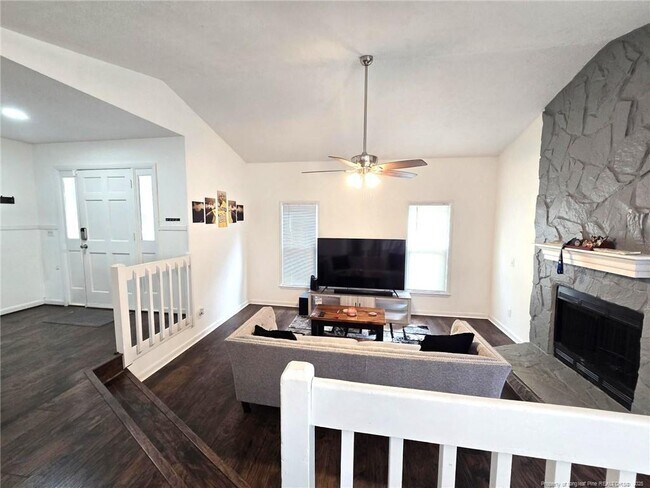 Building Photo - 6708 Bovill Ct