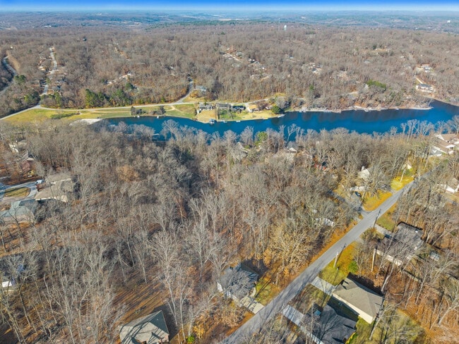 Building Photo - 9 Purfleet Dr