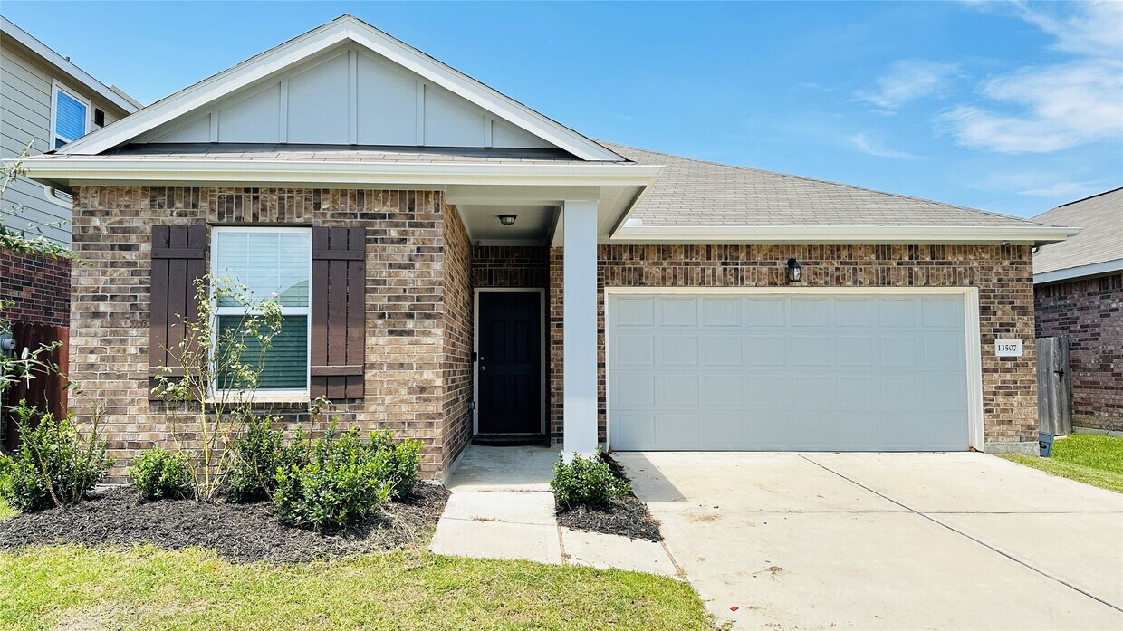 Foto principal - 13507 Northwood Briar Dr