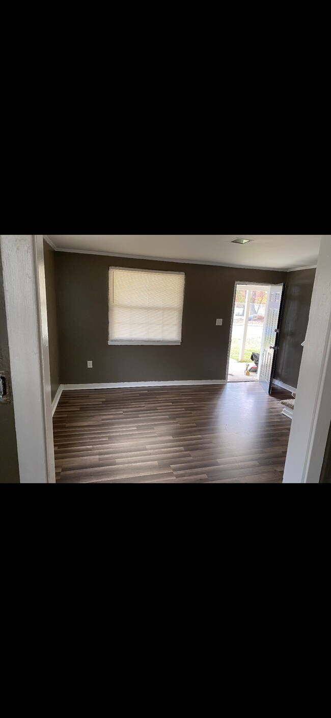 Photo - Hillsboro Apartment