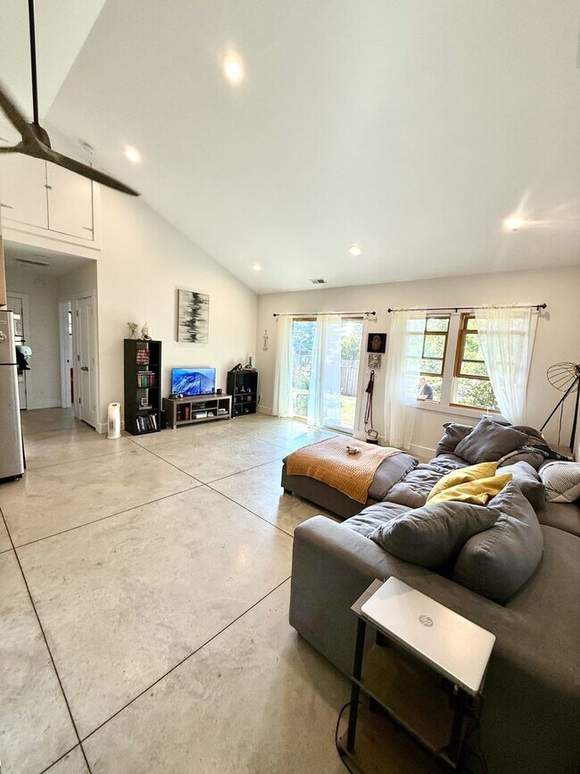 Foto del edificio - NEWLY BUILT 2 BEDROOM HOME IN PROSPECT HILLS! AVAIL AUGUST 2026 @ $1,900 Monthly!