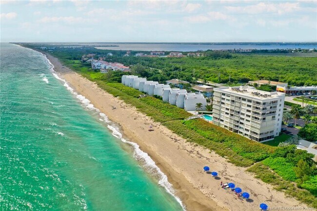 Foto del edificio - 10980 S Ocean Dr