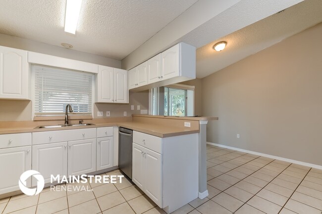 Building Photo - 7527 42nd Ct E