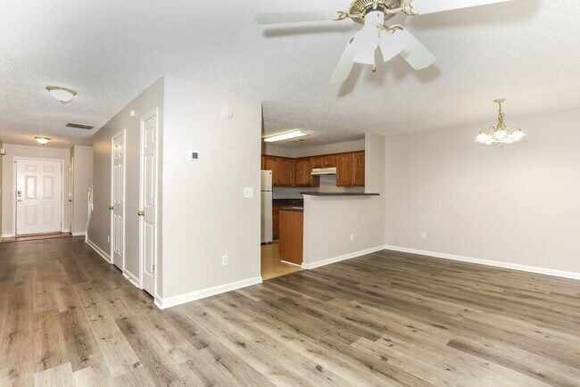 Foto del edificio - 340 Parkway Rd