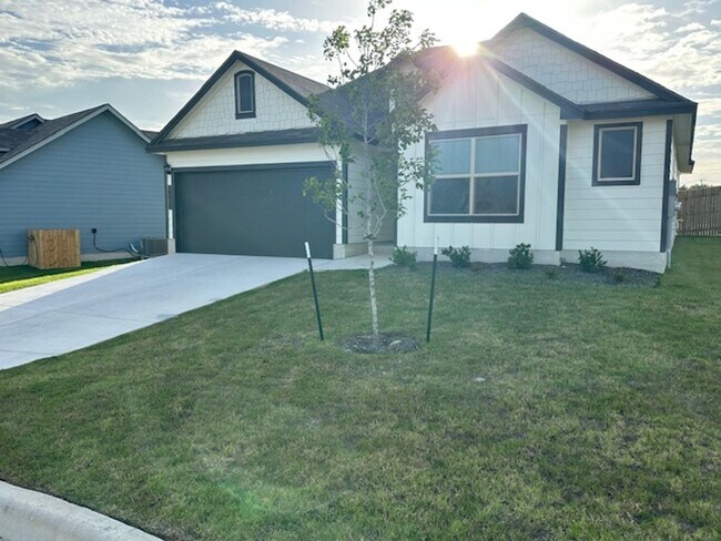 Foto del edificio - 3bd/2ba Home in the Willow Glenn Community...