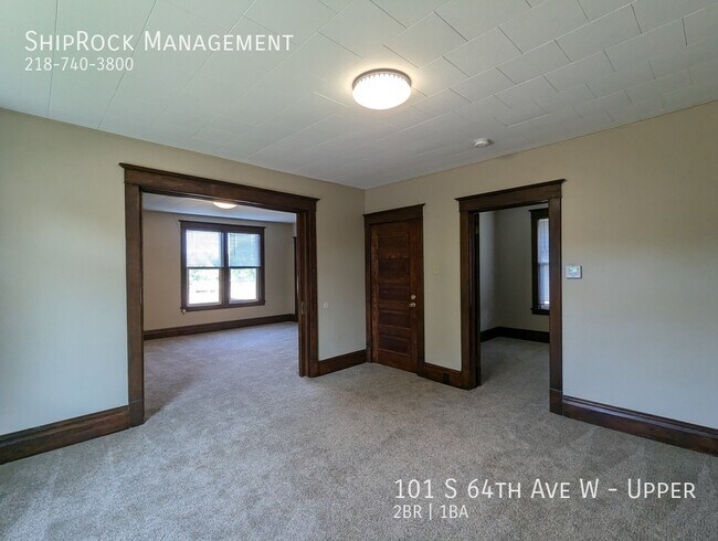 Foto del edificio - 101 S 64th Ave W