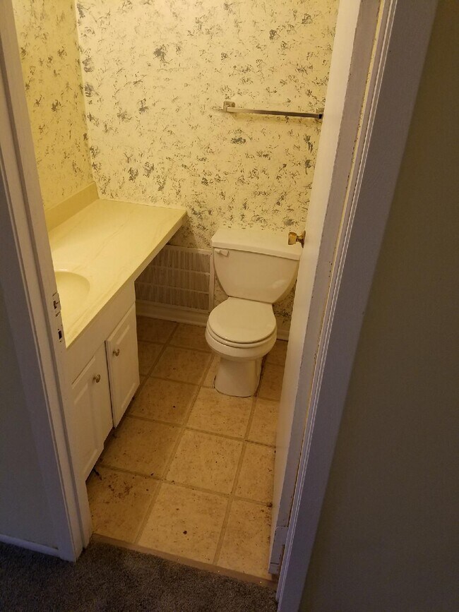 Foto del edificio - 487 Meadow Green Ln