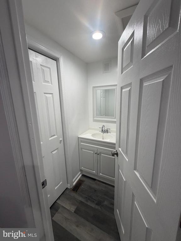 Foto del edificio - 6 Seward Ave