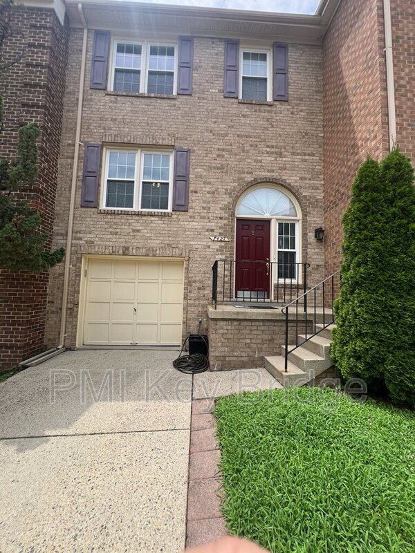 Foto del edificio - 7427 Salford Ct