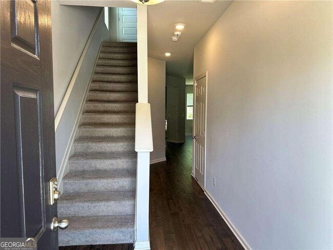 Foto del edificio - 6270 Rockaway Rd