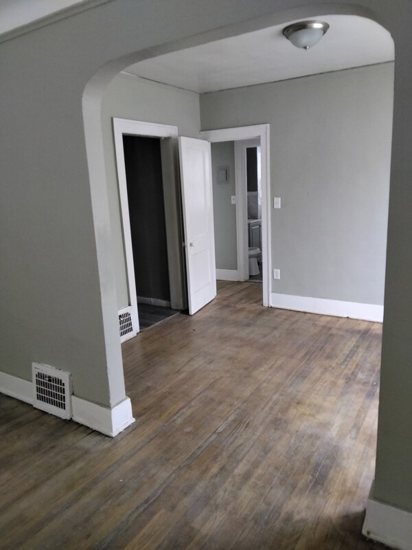 Foto del edificio - 19265 Riopelle St