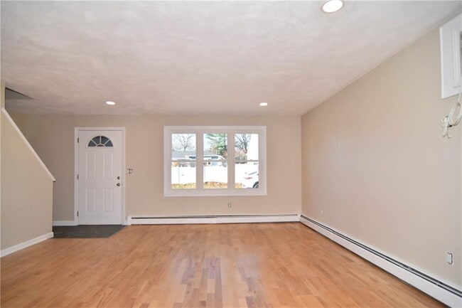 Building Photo - 8 COLEMAN St