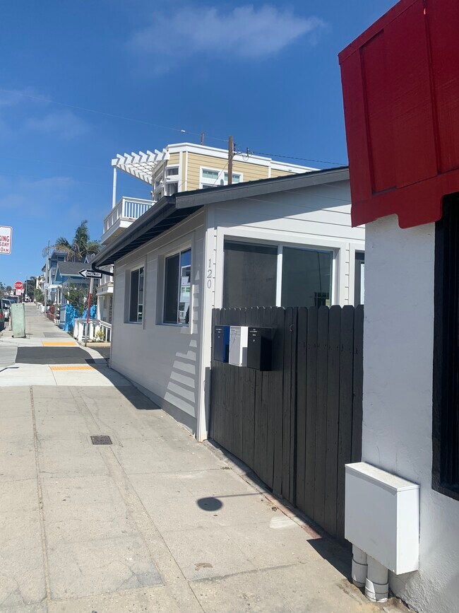 Street View Entrance - 116 2nd St