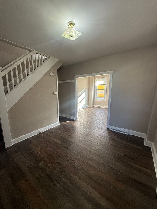 Foto del edificio - 137/139 S. Locust Street