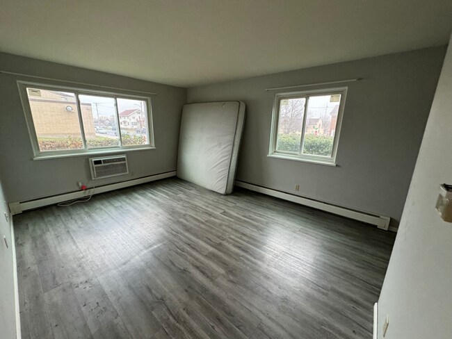 Foto del edificio - 905 Oak Ave