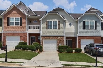Building Photo - 2119 Hasel St
