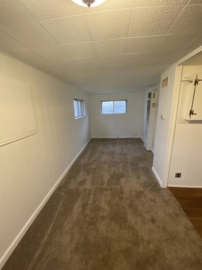 Building Photo - 4710 W Cedar Crest Cir