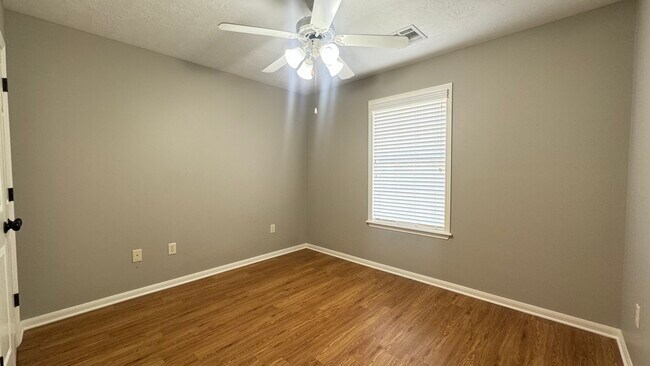Foto del edificio - 4777 W Nick Claire Ln