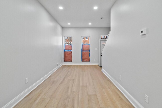 Foto del edificio - 524 N Pulaski St