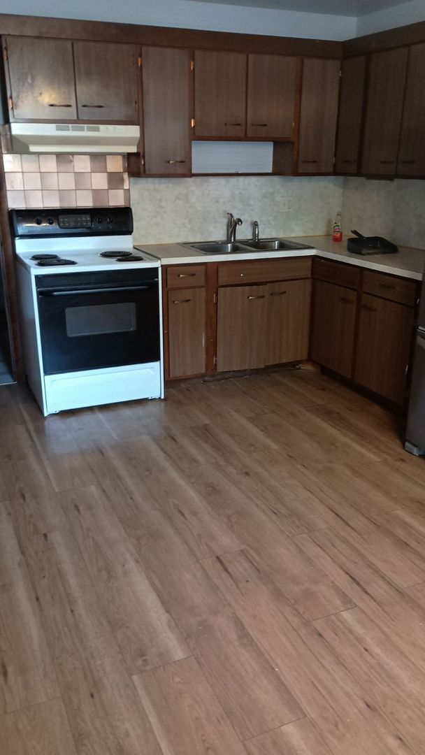 Foto del edificio - 18333 S Wentworth Ave