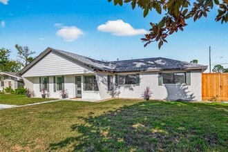 Building Photo - 9242 Autauga St