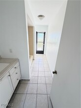 Building Photo - 3313 SE 4th Ave