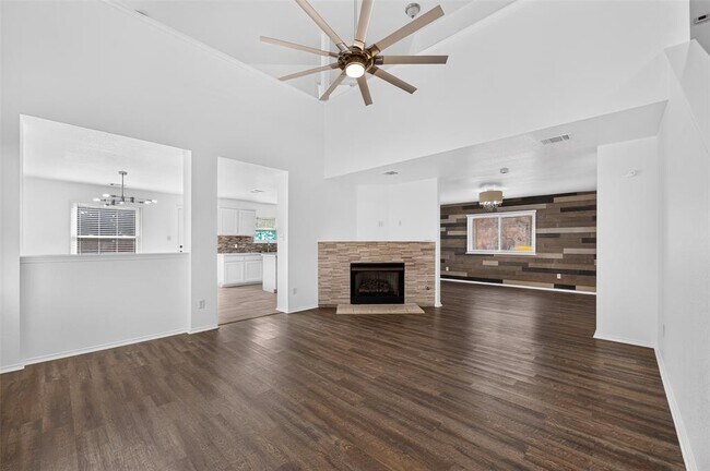 Foto del edificio - 2802 Turtle River Dr