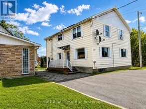 Building Photo - 696 Principale St