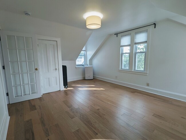 Bedroom 1 - 281 Washington Ave