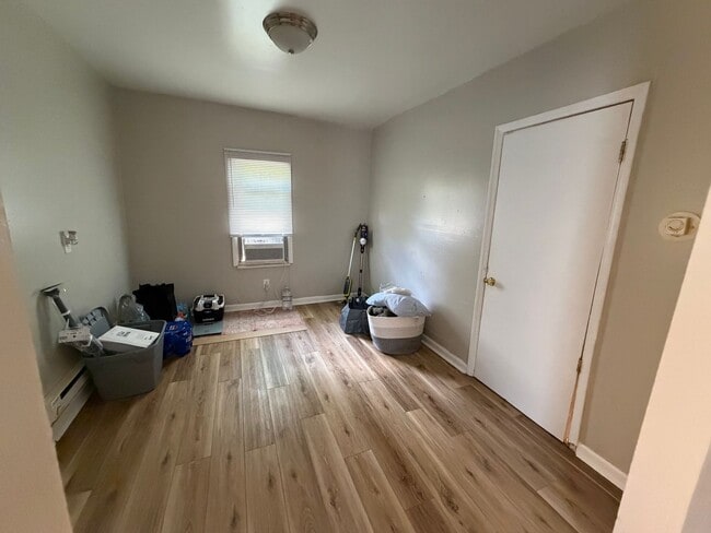 Building Photo - Charming 2-Bedroom Home in Washington, PA