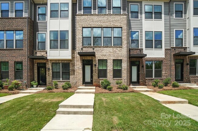 Foto del edificio - 952 Broad River Ln