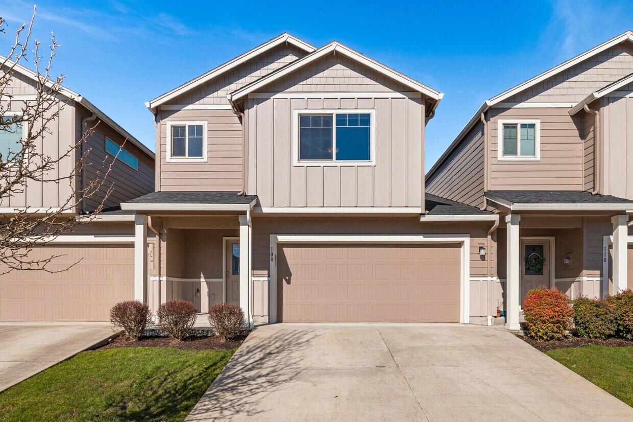 Front of the house - 108 NE 14th St