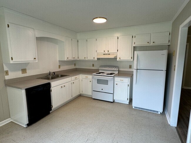 Foto del edificio - 313 E. Washington Ave. Duplex