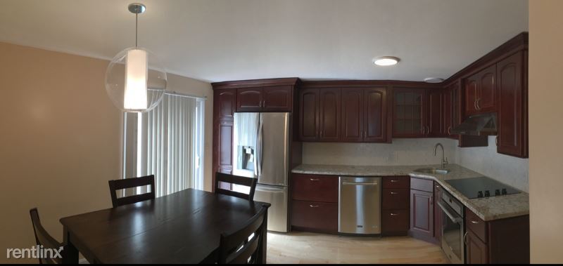 Foto principal - 2 br, 2 bath Townhome - 293 Grove St