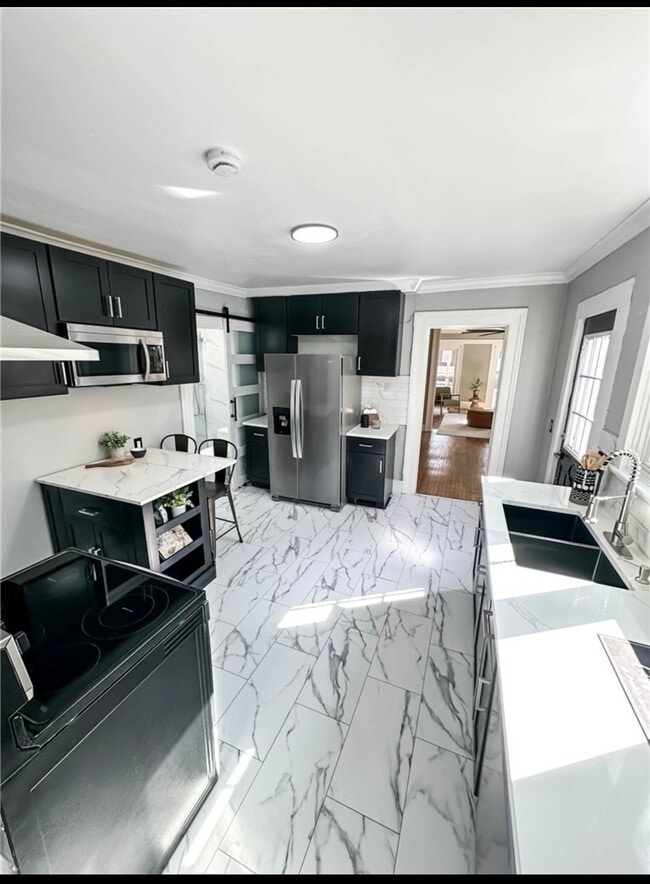 Building Photo - 59 Rowley St